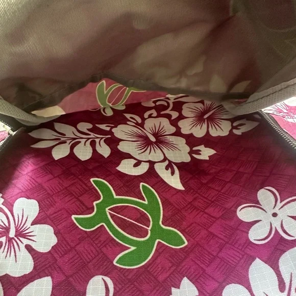 JY Trading Co. Hawaiian Floral Kids Backpack, MSRP $19 - Picture 7 of 8